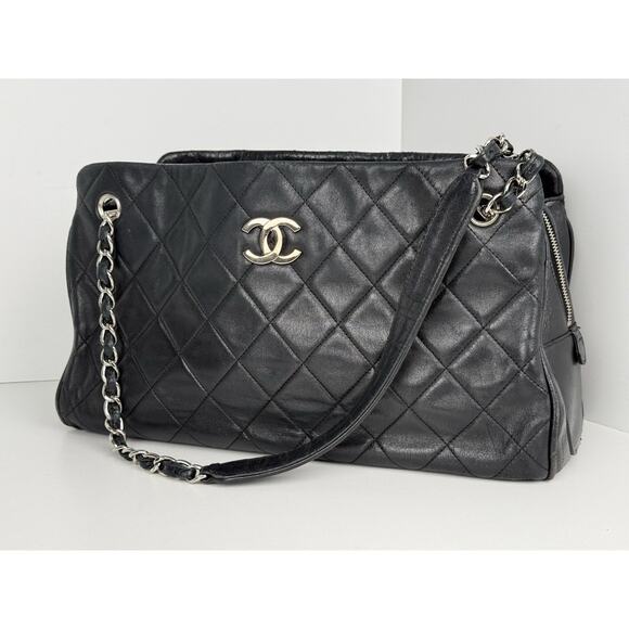 Chanel Timeless Tote Bag Black Leather - Picture 1 of 16